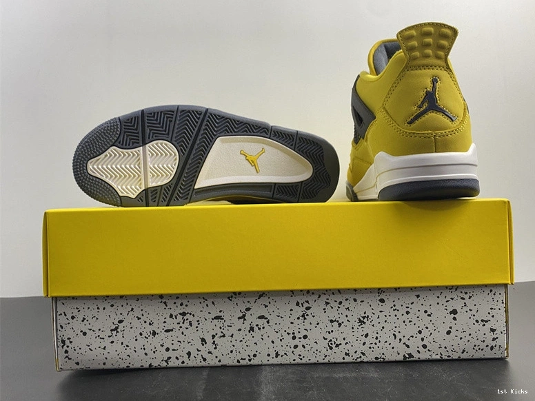 AIR 4 CT8527-702 RETRO 'LIGHTNING JORDAN LS 0917